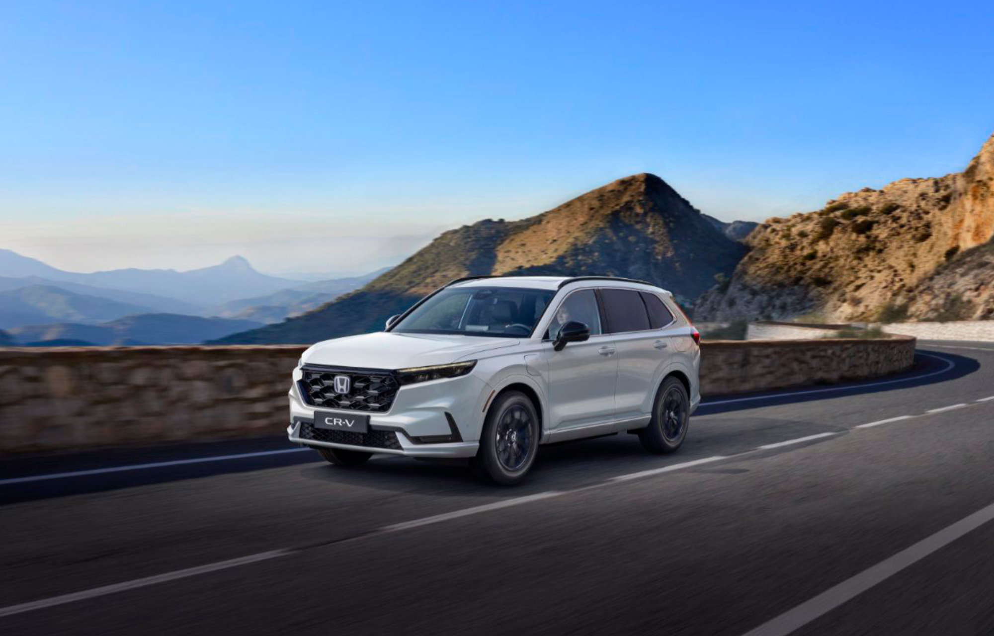 NEUER CR-V